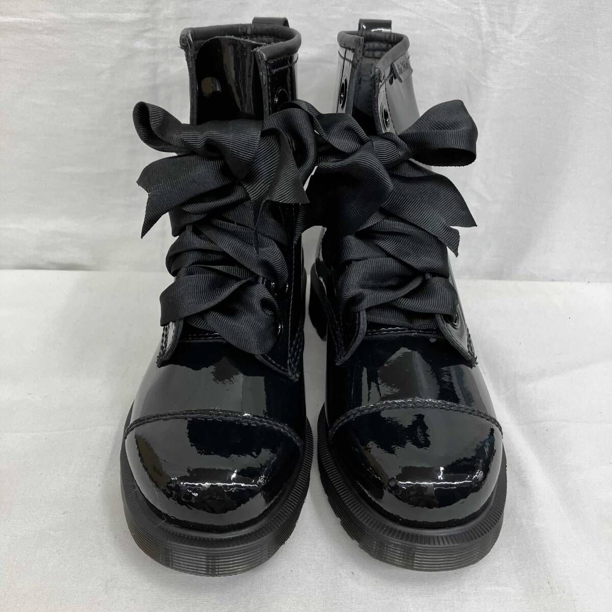 ショートブーツ