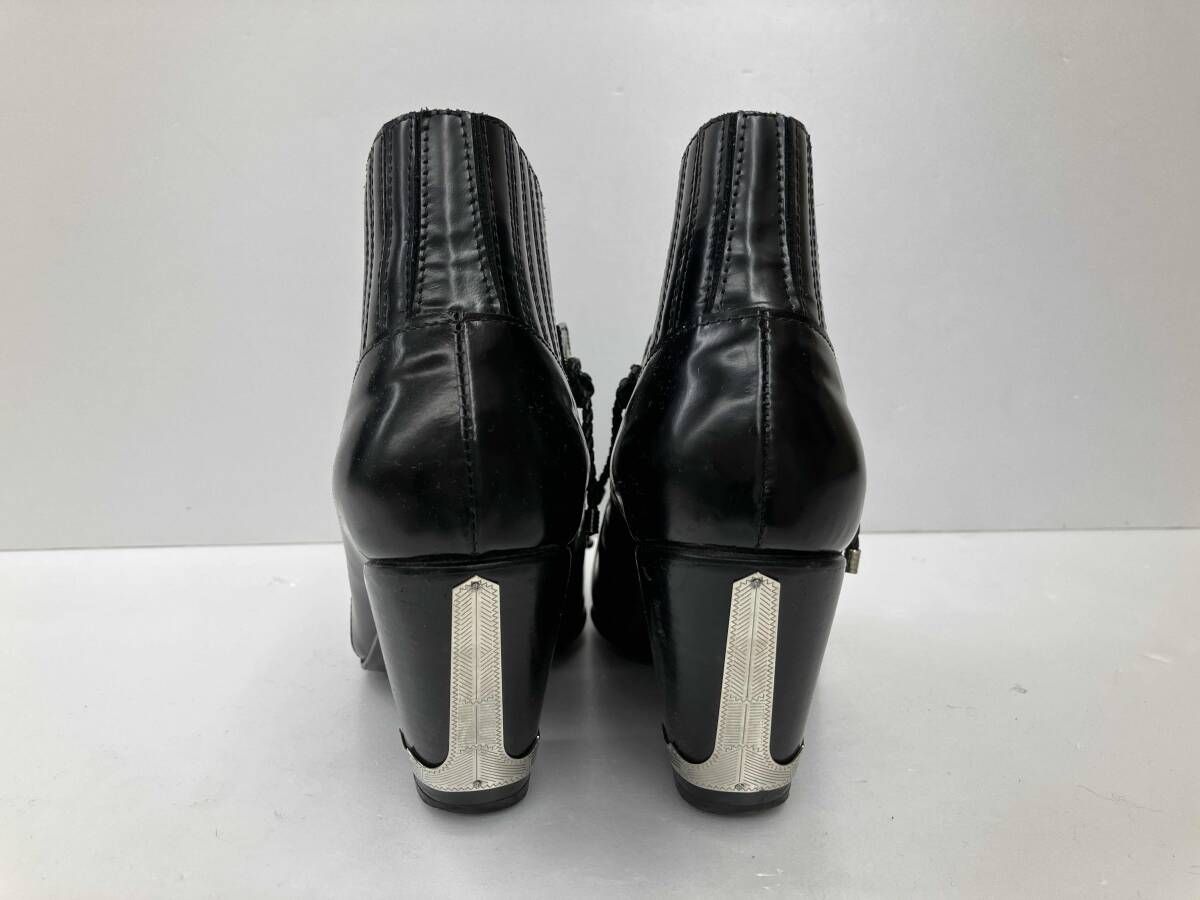 TOGA PULLA トーガ プルラ ポインテッドトゥ チャンキーヒールコンチョショートブーツ 09190 サイズ36 ブラック 通年