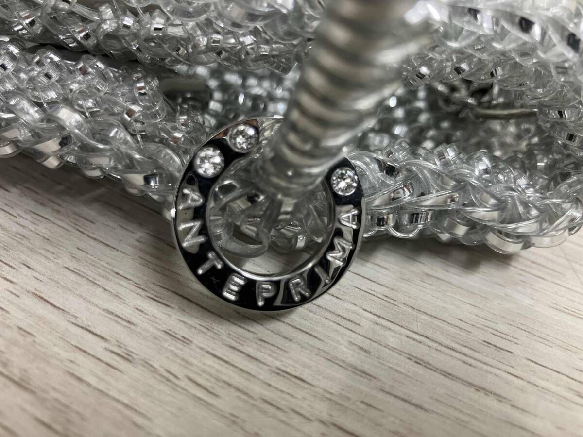 ショルダーバッグ 銀色