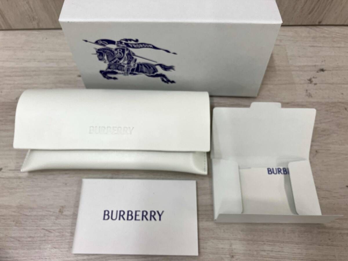 Eyewear バーバリー スクエアフレーム サングラス