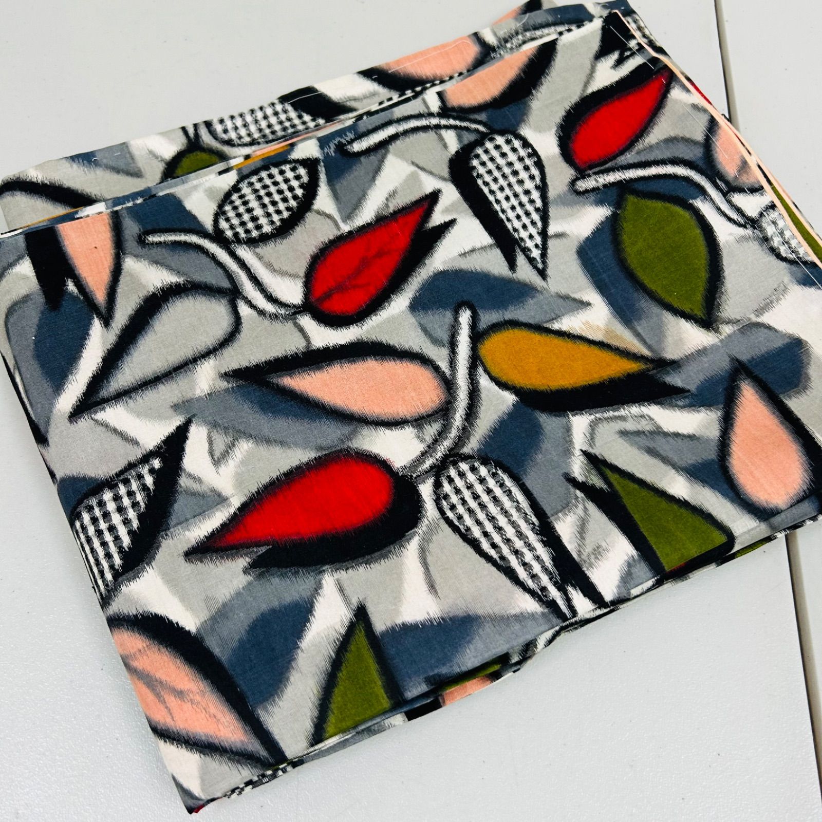 アンティーク 銘仙 着物 5着 着物まとめ売り リメイク材料 m-575