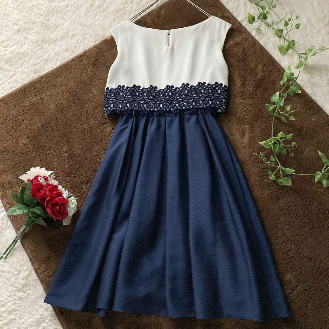 Aimer エメ ドレスワンピース ドッキング レース フレア ノースリーブ 