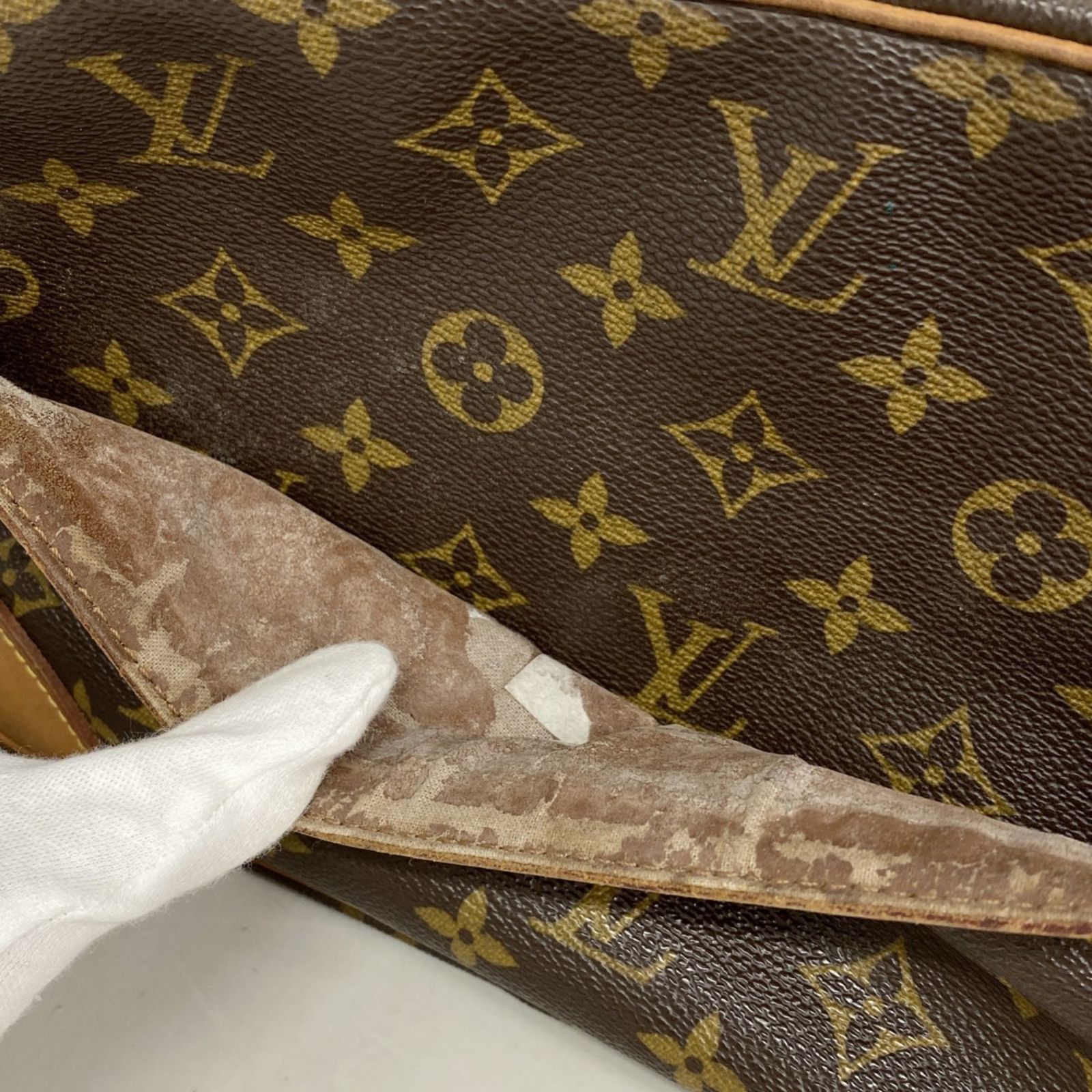 ルイ・ヴィトン(Louis Vuitton) ルイ・ヴィトン クラッチバッグ