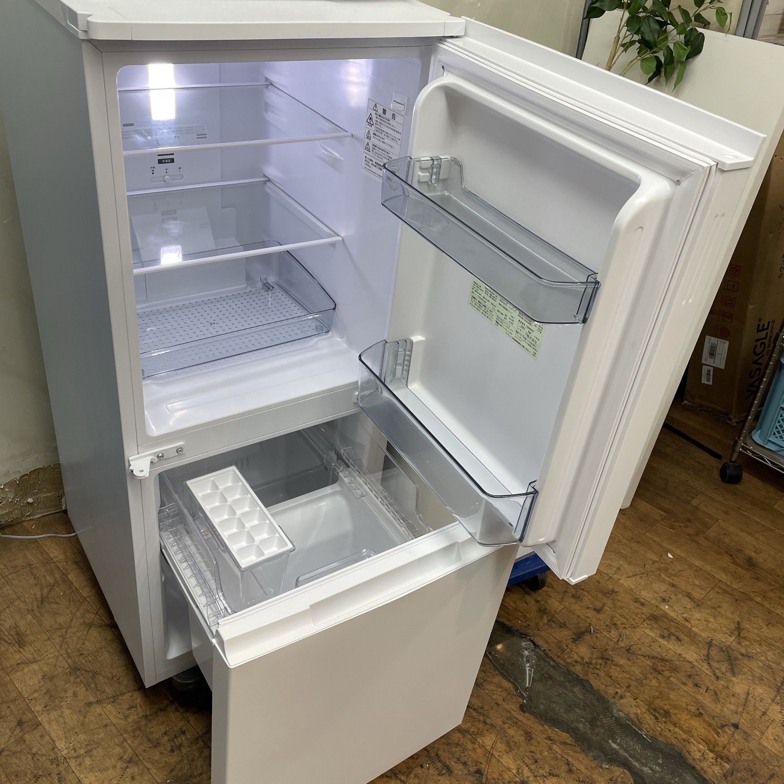 R 321 ☀️ ～2025製の高年式 生活家電3点セット SHARP 冷蔵庫 洗濯機 電子レンジ クリーニング済