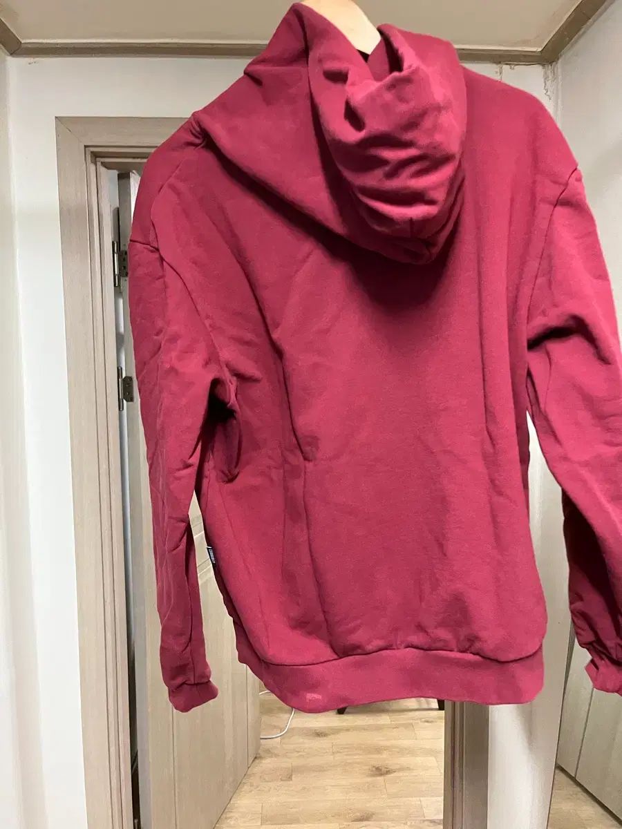 ソフトオフィス バーガンディ WHO フーディー Tシャツ