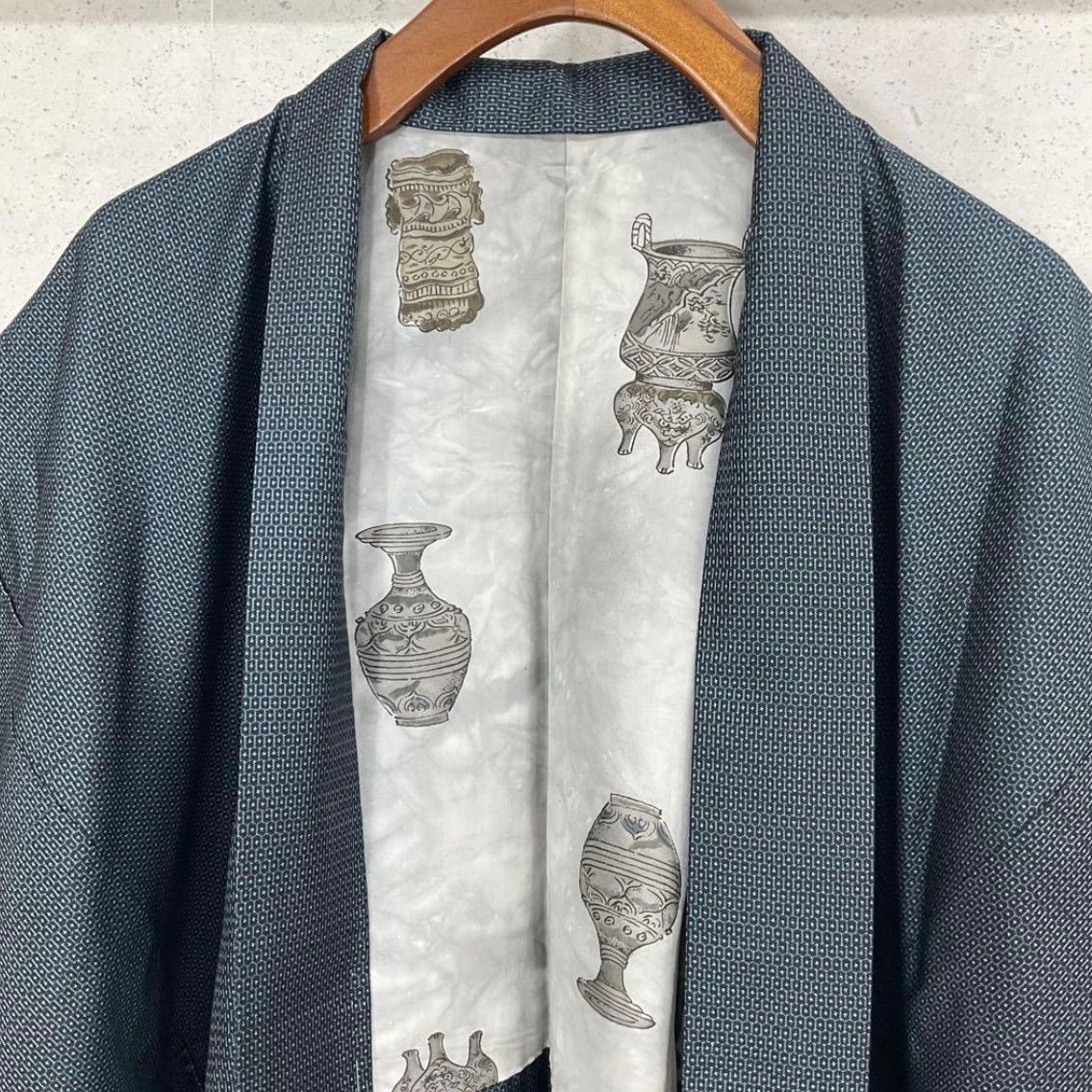 ⬛️ kimono+one⬛️男前屋⬛️未使用同然⬛️男長羽織⬛️本場大島紬