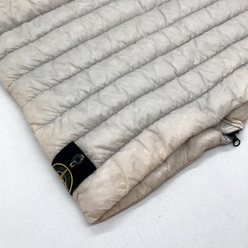 STONE ISLAND ストーンアイランド ライトダウンベスト ガーメントダイ