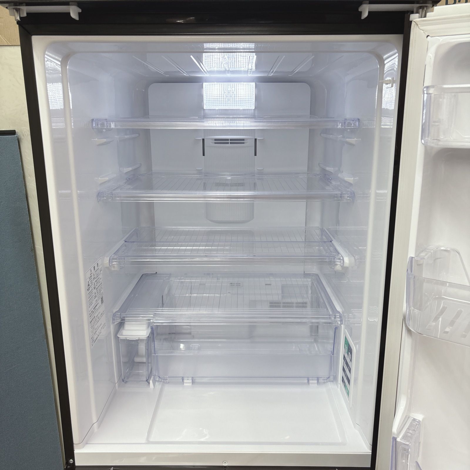 I675 🌈 名古屋市近郊配送設置無料！ SHARP 冷蔵庫 グラデーション