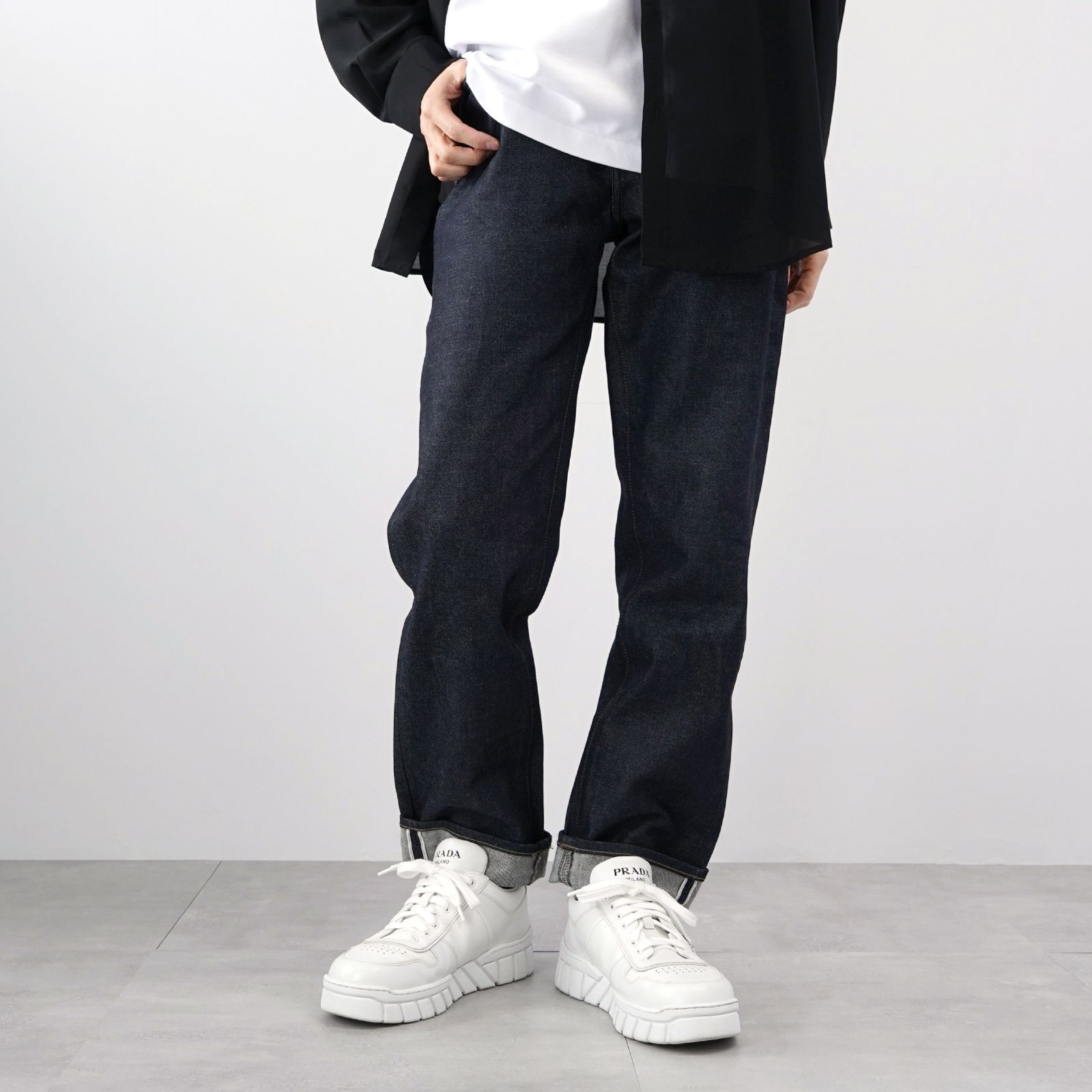 美品】PRADA プラダ ロゴ レザー スニーカー2EE378 - メルカリ