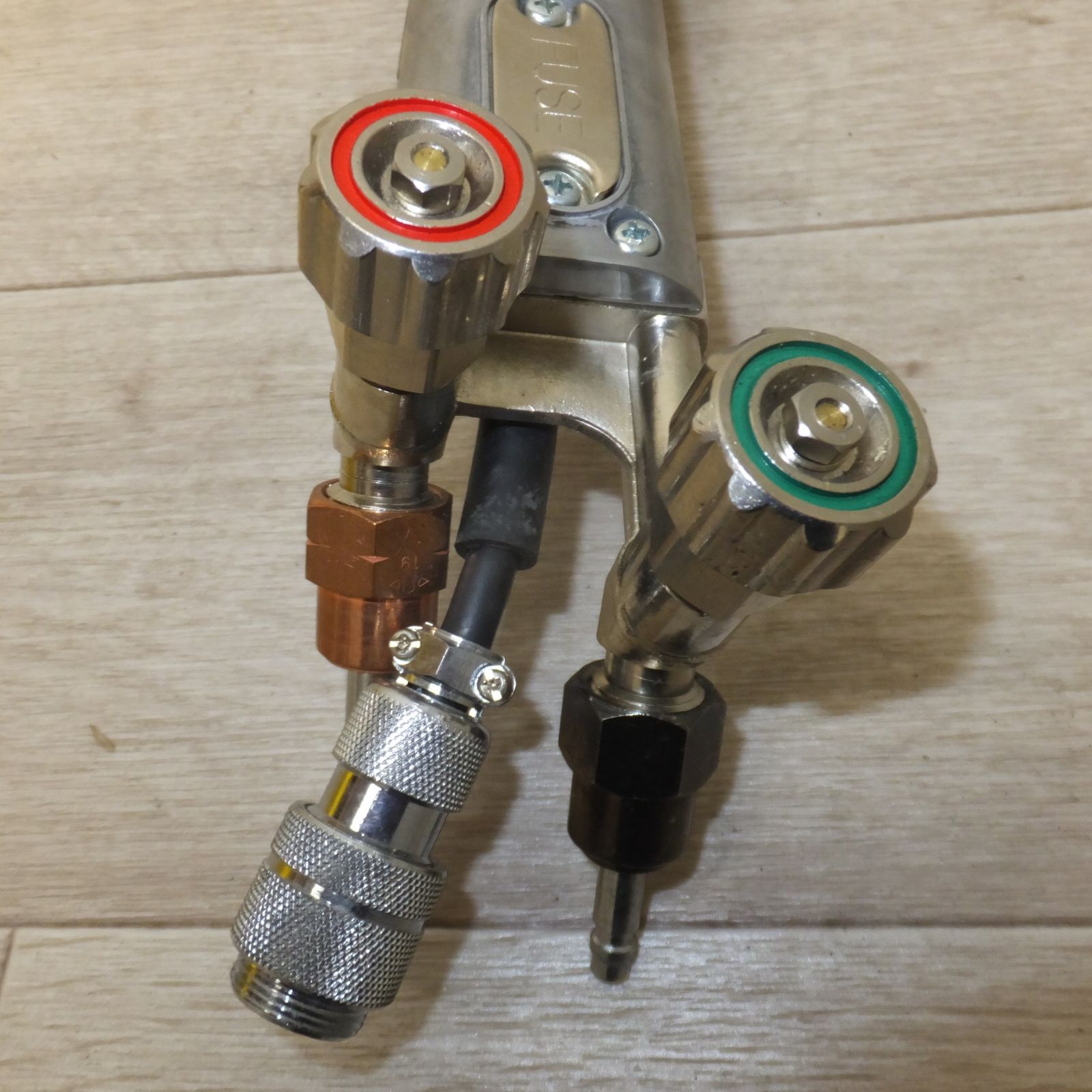 可搬式自動ガス切断機 ハンディオート