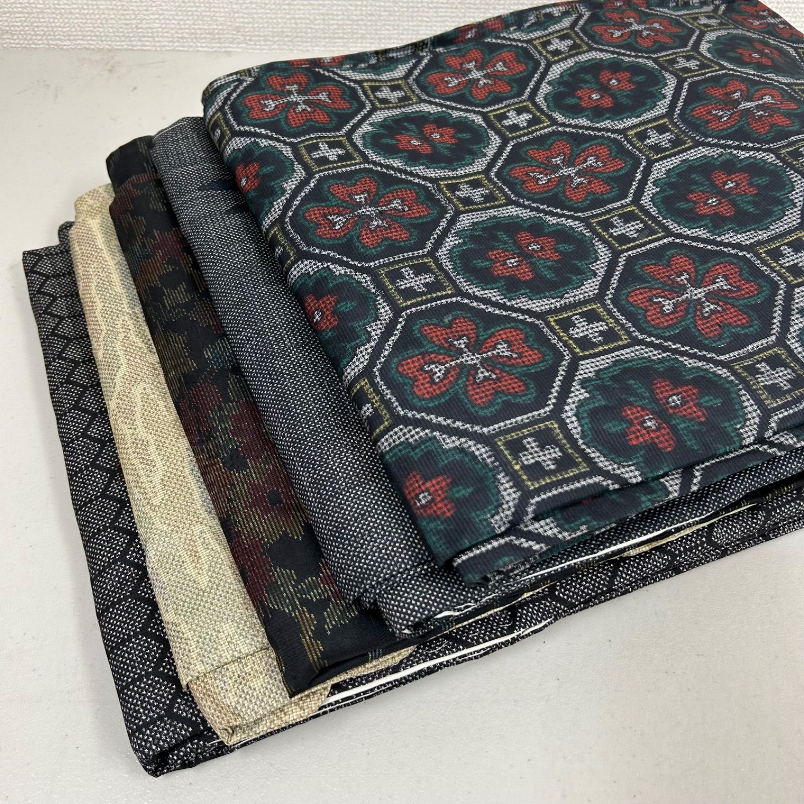 L*a様 大島紬 着物 正絹 5着 着物まとめ売り S-3867 大島紬 着物 正絹 5着 着物まとめ売り リメイク材料 m-581 - メルカリ