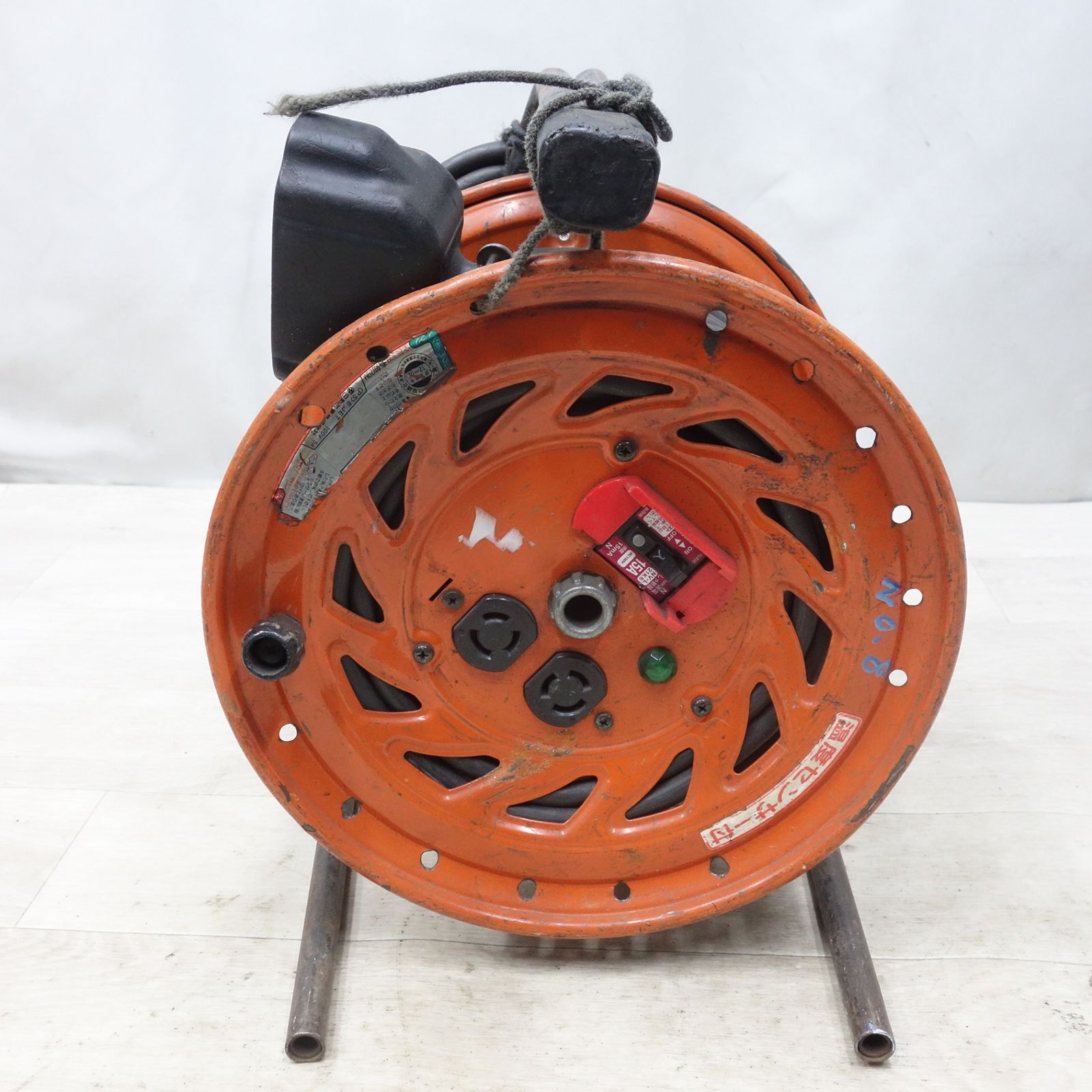 ◆日動 びっくリール 30 m RND-EB S コードリール 電工 ドラム 屋内用 オレンジ 100 V◆