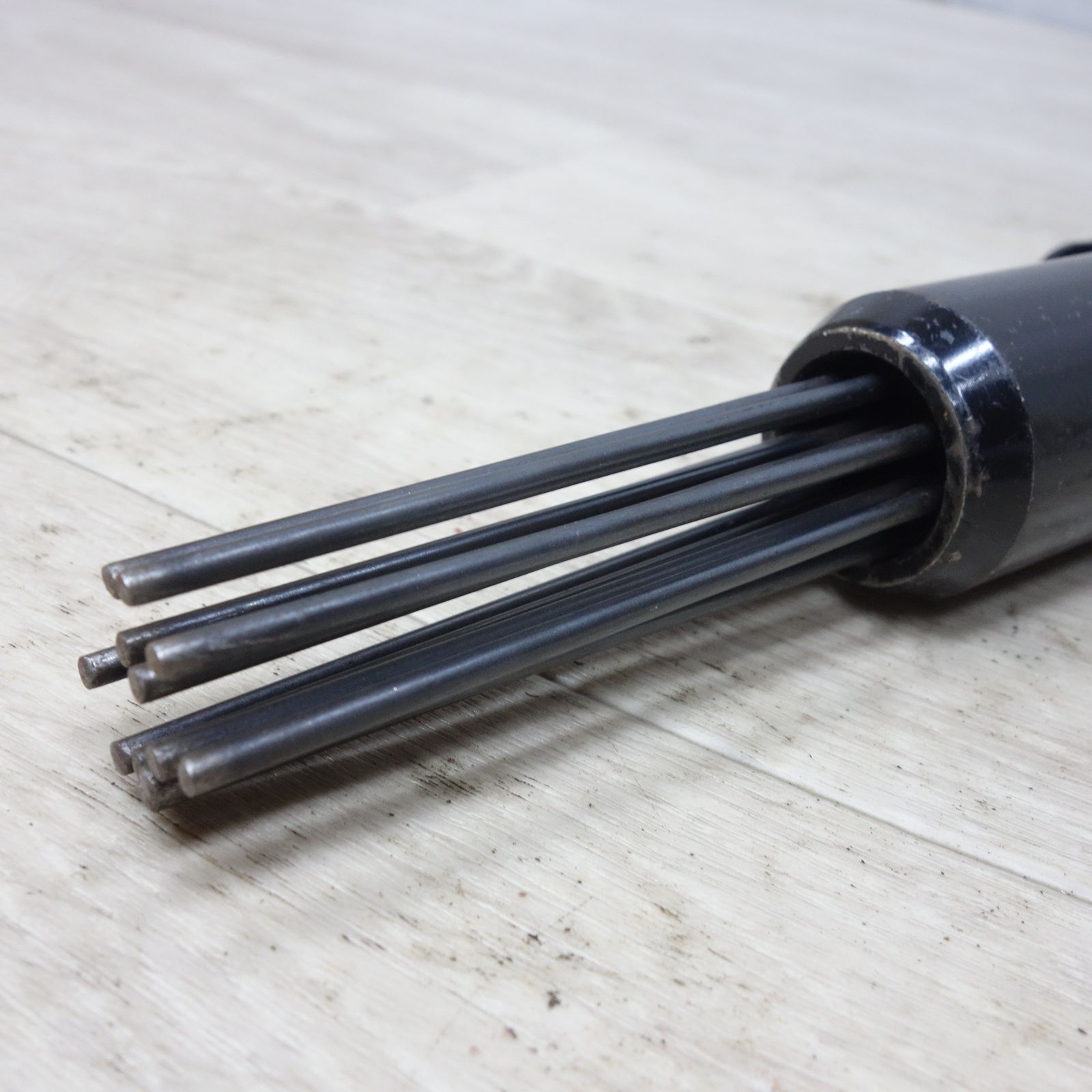 STRAIGHT ストレート