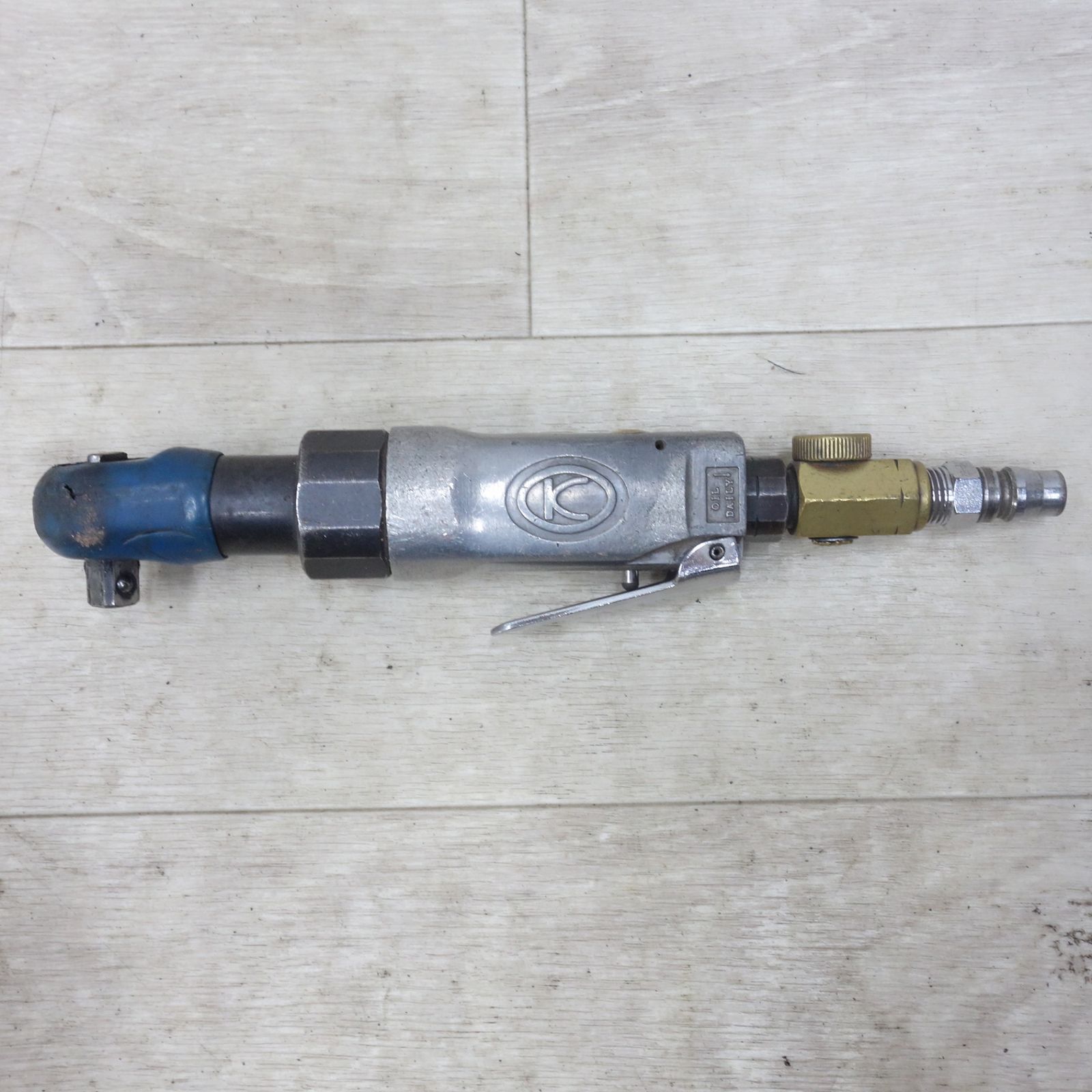 空研 9.5 sq エア ラチェット レンチ KR-133 A エアー ツール 工具 KUKEN 10 mm以下の小ねじ作業 等に