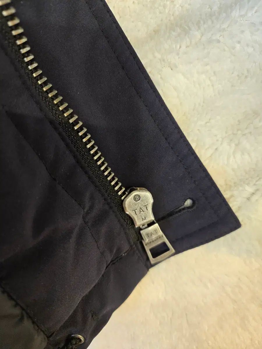 フードダウンジャケット