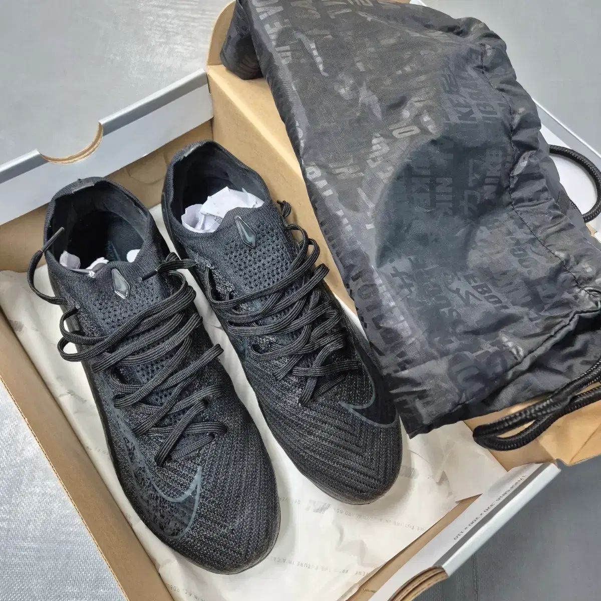 ナイキ ズーム マーキュリアル ベイパー16 エリート ag 260