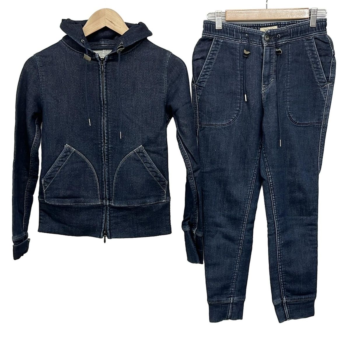 YANUK ヤヌーク レディースパンツセットアップ レディース - ネイビー デニム|ウエストゴム|ジップアップ