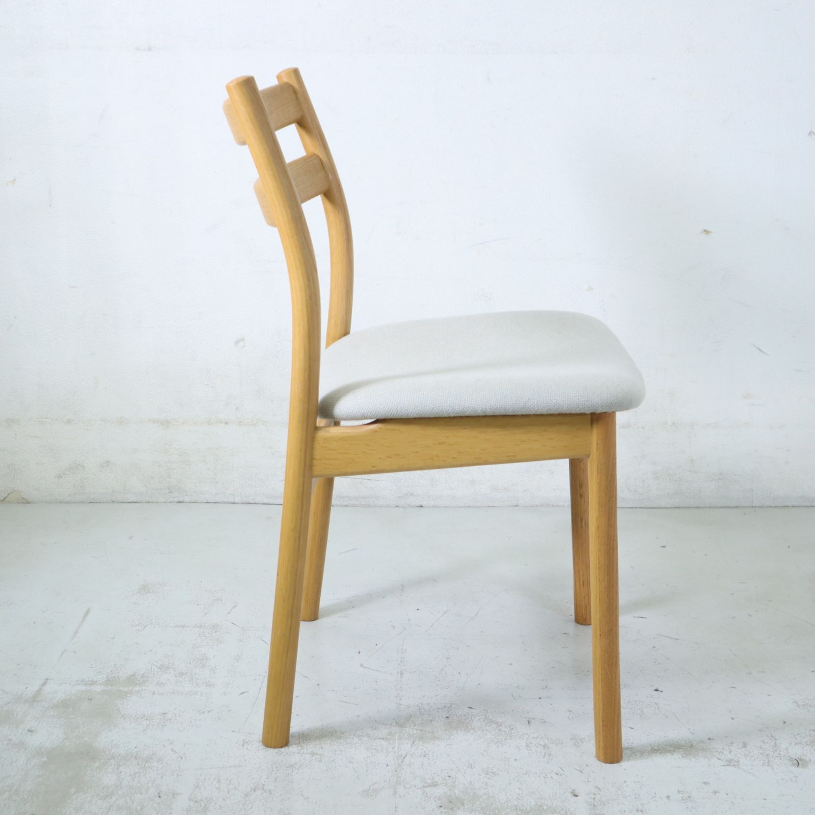 ACTUS アクタス SOUP スープ Aタイプ ダイニングチェア オーク材 肘