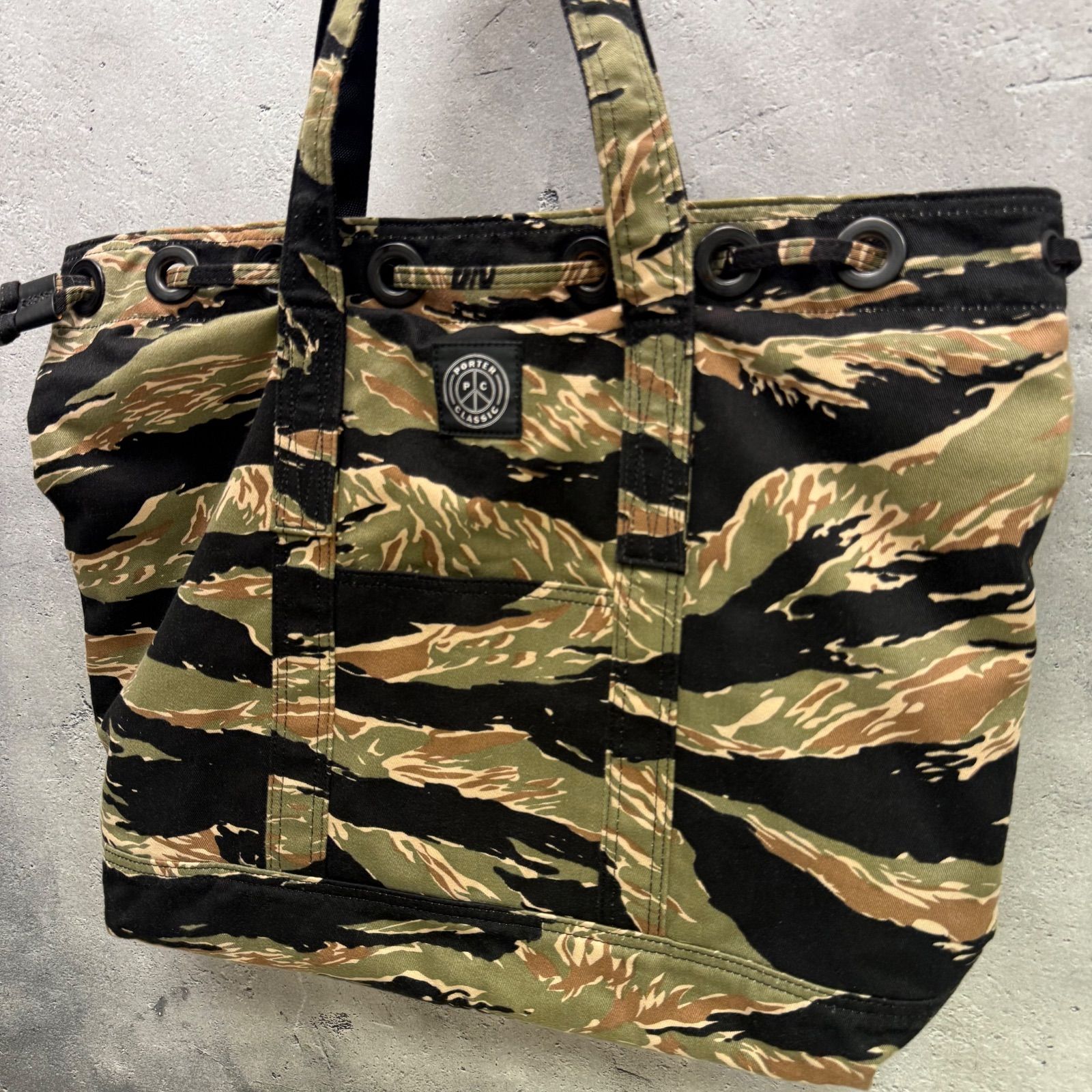 Porter Classic ポータークラシック TOTE BAG カモフラ 迷彩 トートバッグ 級 大容量 ×11 cm 肩掛け可 ユニセックス PC収納 通勤 通学