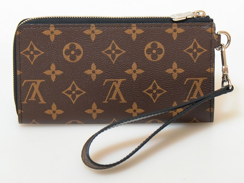 LOUIS VUITTON モノグラム マカサー ジッピー・ドラゴンヌ 長財布 