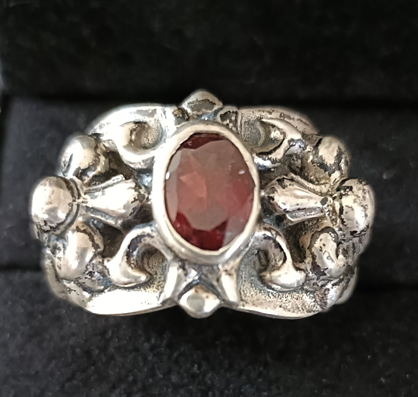 シルバーリング 指輪 重厚 刻印あり