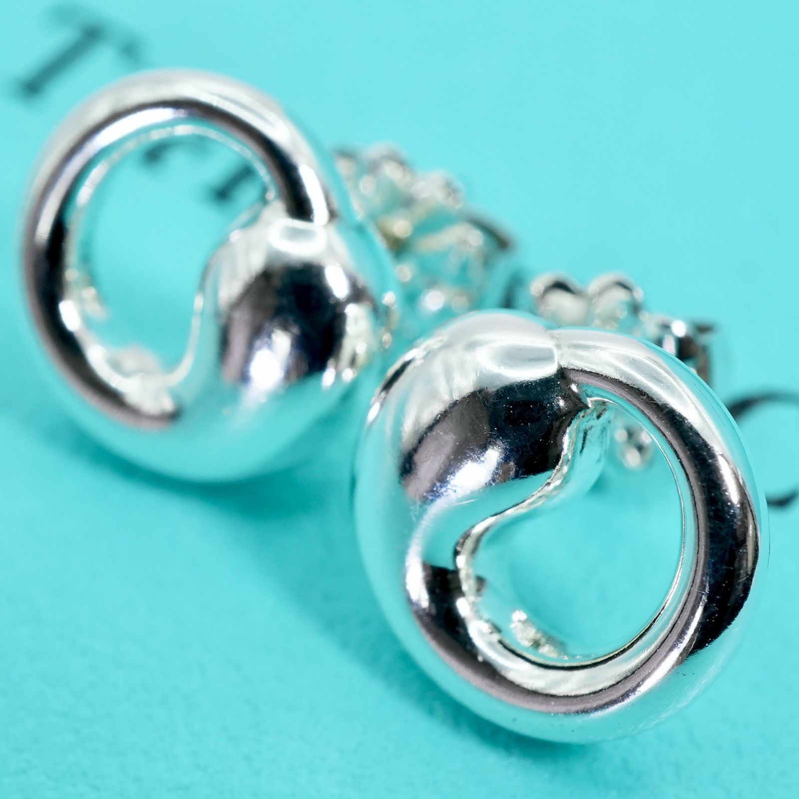 ティファニー シルバー エターナルサークル ピアス|25-2207 S