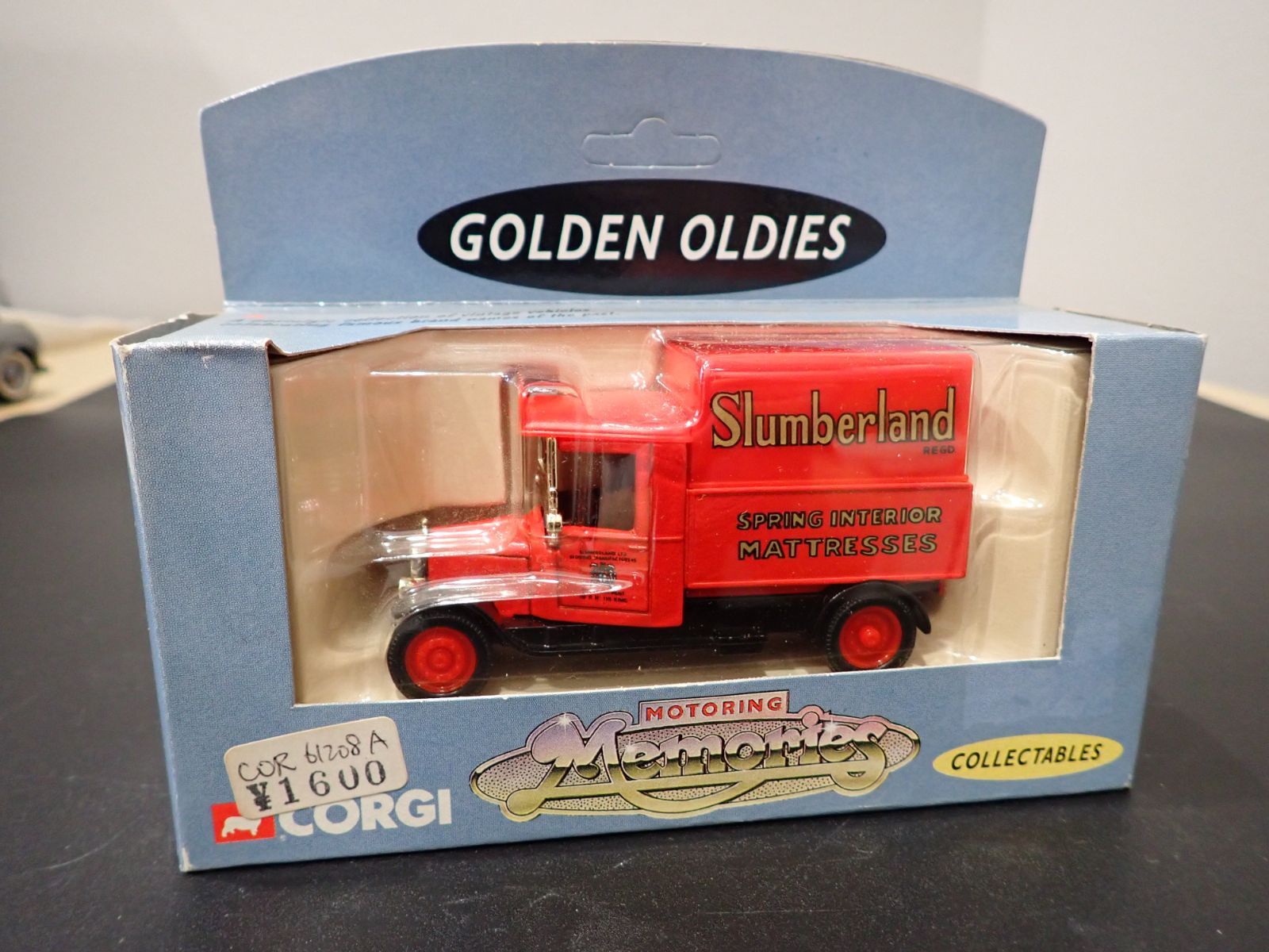 CORGI ミニカー4台セット - メルカリ