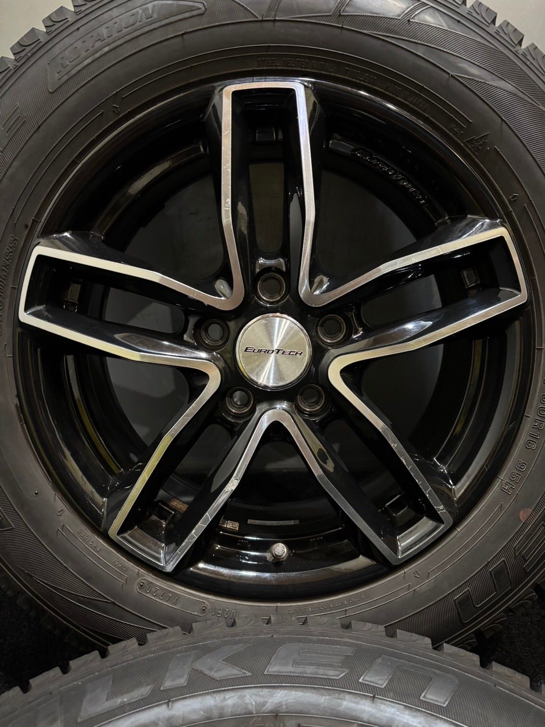 215 60 R 16 FALKEN ESPIA W ACE 20年製 16インチ 6 5 J 48 112 H スタッドレス 4本 VW ゴルフ トゥーラン 南5 K 903