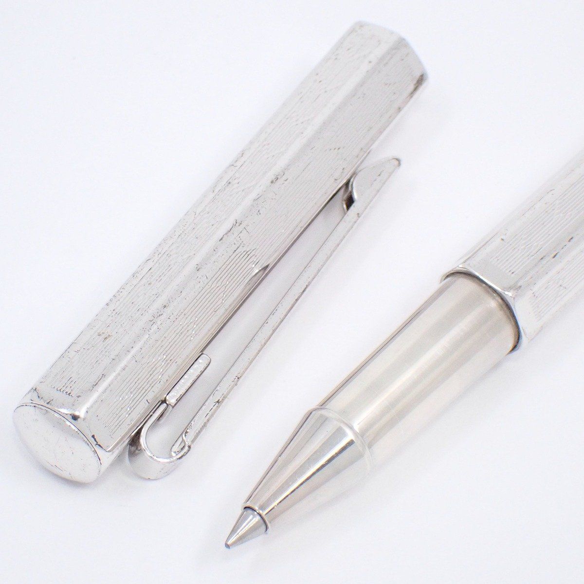  CARAN d ACHE カランダッシュ エクリドール ローラーボールペン シェブロン シルバー 水性ペン ボールペン本体 ボールペン