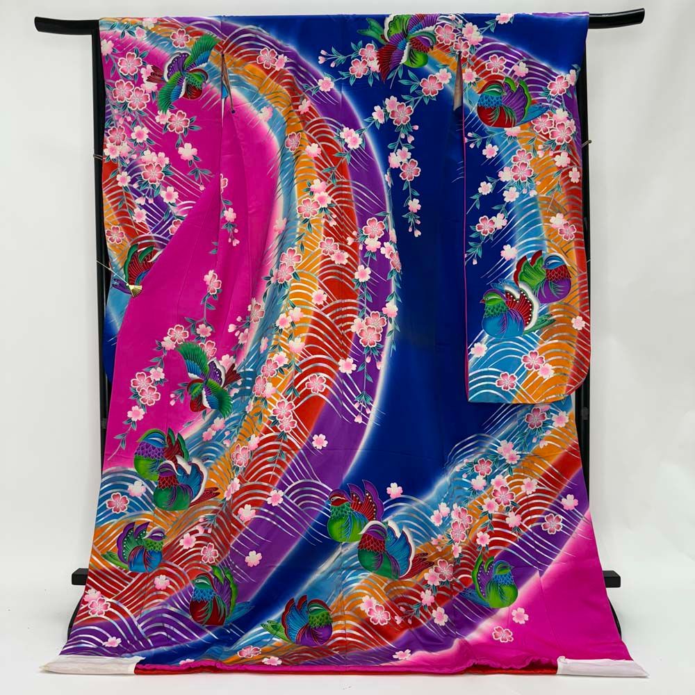 本振袖 引き振袖 正絹 青色 花柄 古典 刺繍 結婚式 裄67 cm 身丈185 Bランク 花嫁衣装 Lサイズ 4931