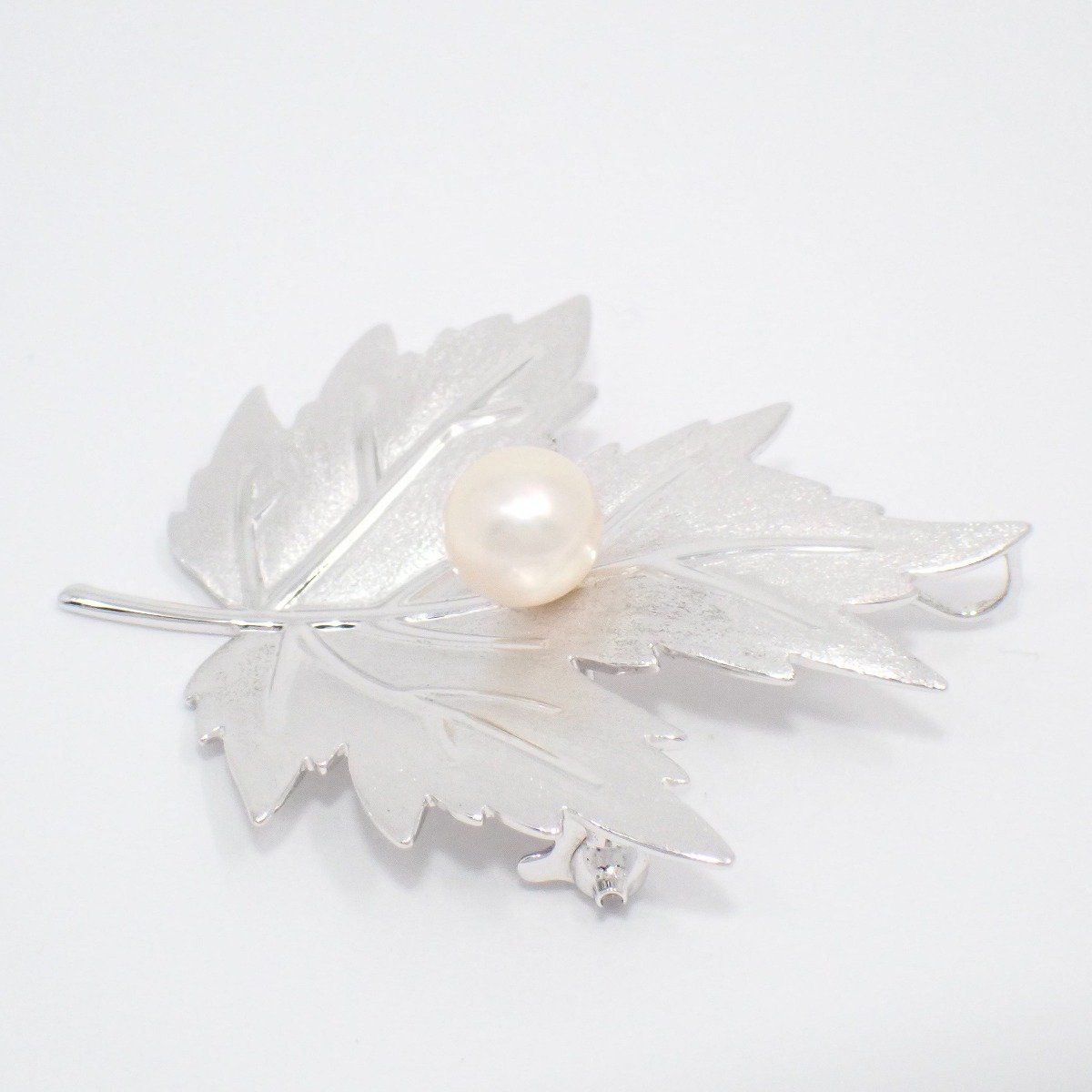 MIKIMOTO ミキモト リーフモチーフ ブローチ ペンダントトップ