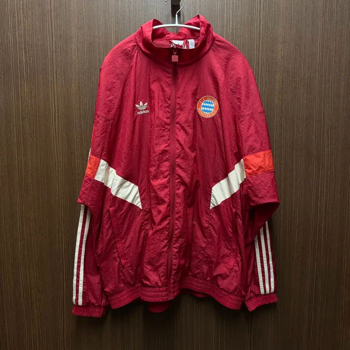 adidas FCバイエルン・ミュンヘン ジャケット M 赤 adidas バイエルン