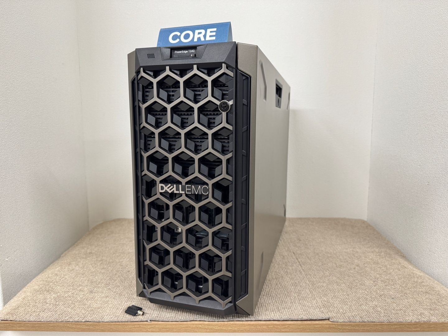 Dell EMC PowerEdge T 340 LFF 8 BAY 1 x E 2124 4 core 30 GHz GB 2 TB P 730 SV 252