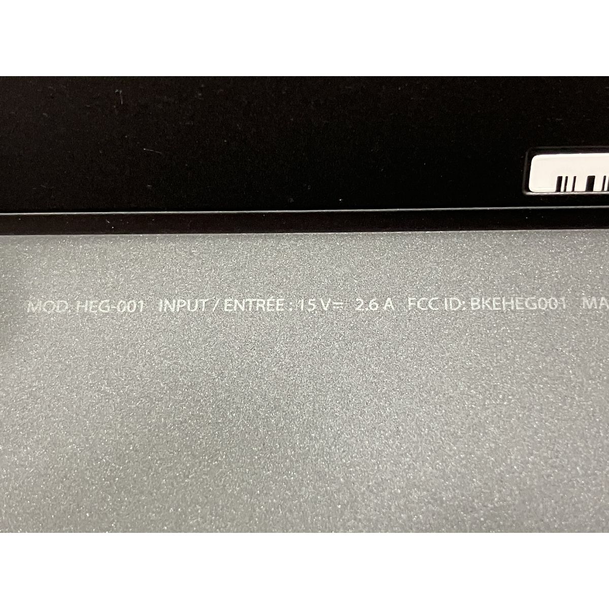 有機ELモデル ホワイト