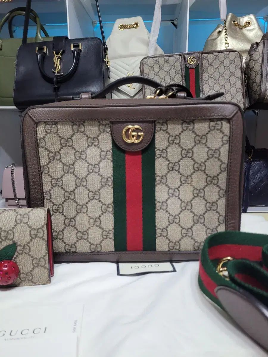 グッチ オフィディア GG スモール ショルダーバッグ カメラバッグ