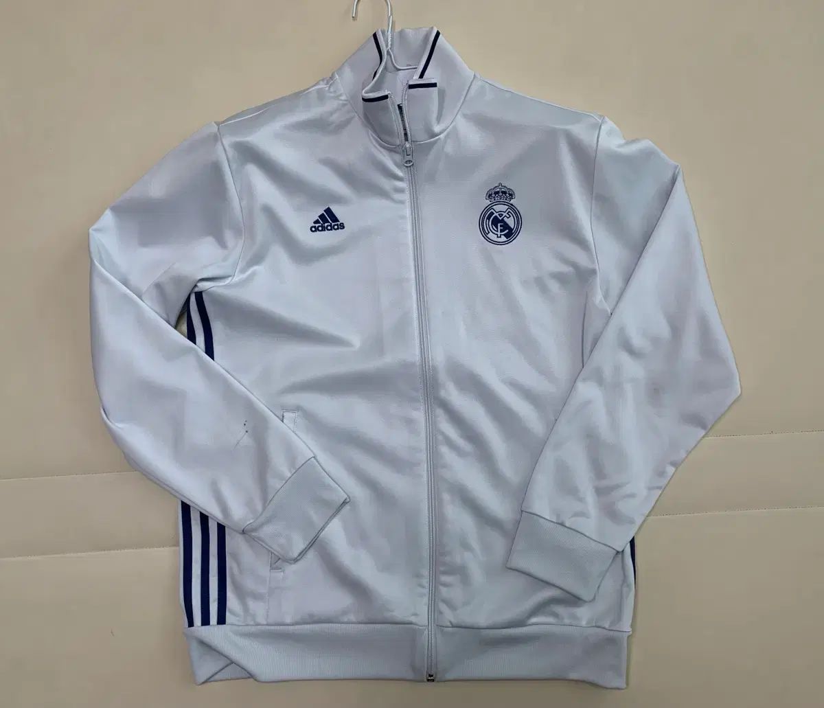 L アディダス レアル・マドリード ホワイト ジャージ - メルカリ