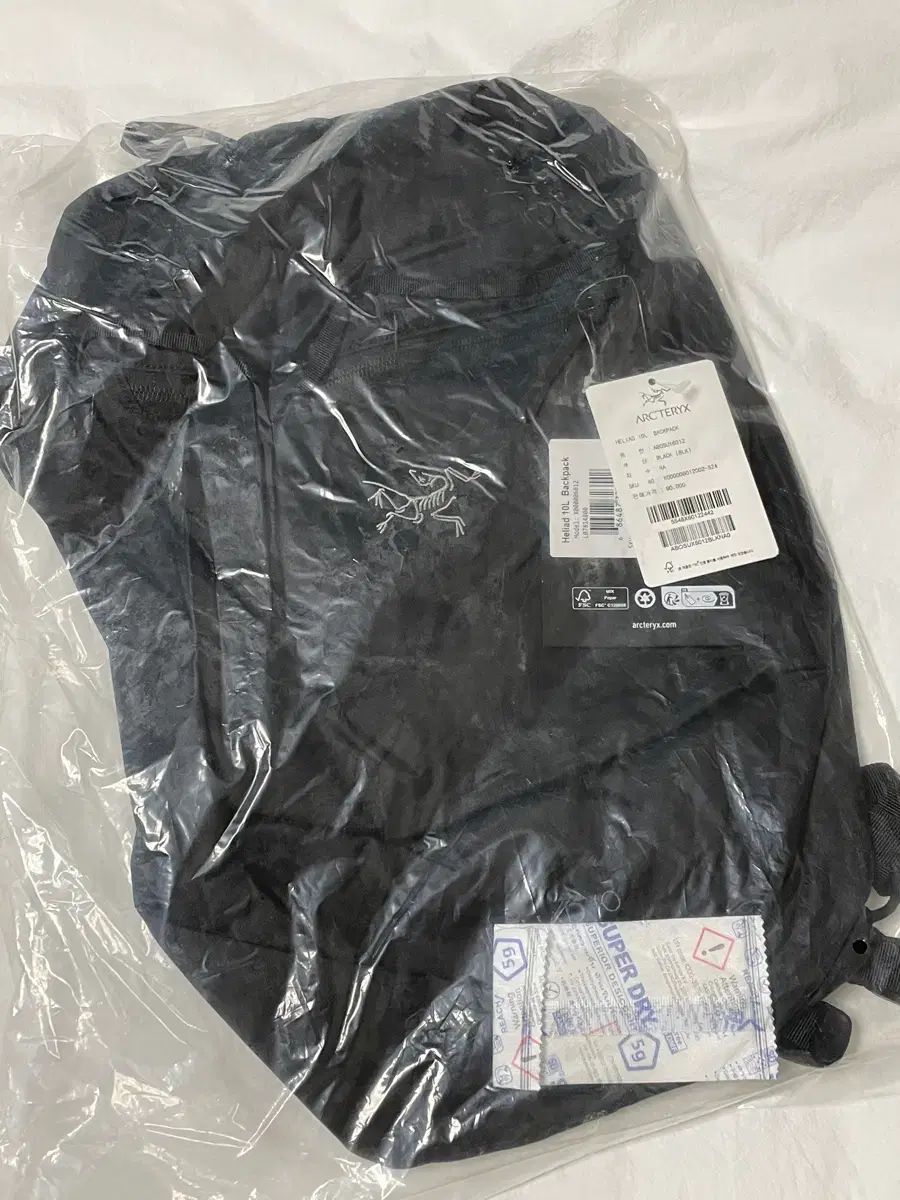 アークテリクス ヒリアド10 ブラック