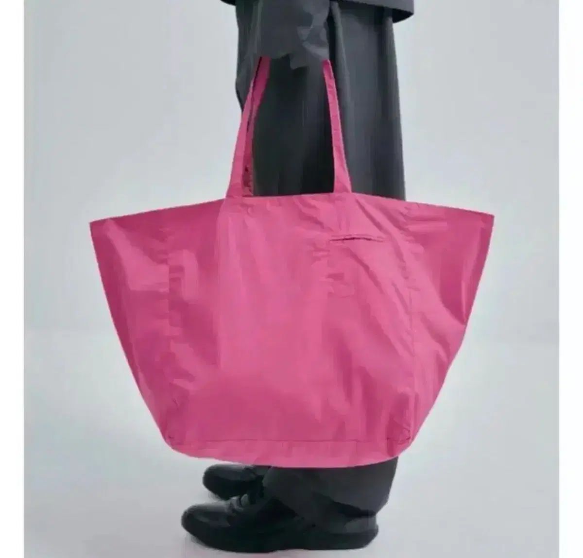 アイエル マドル ピンク トートバッグ アルディONE 以上ONE サンONE バッグ ソンミンス