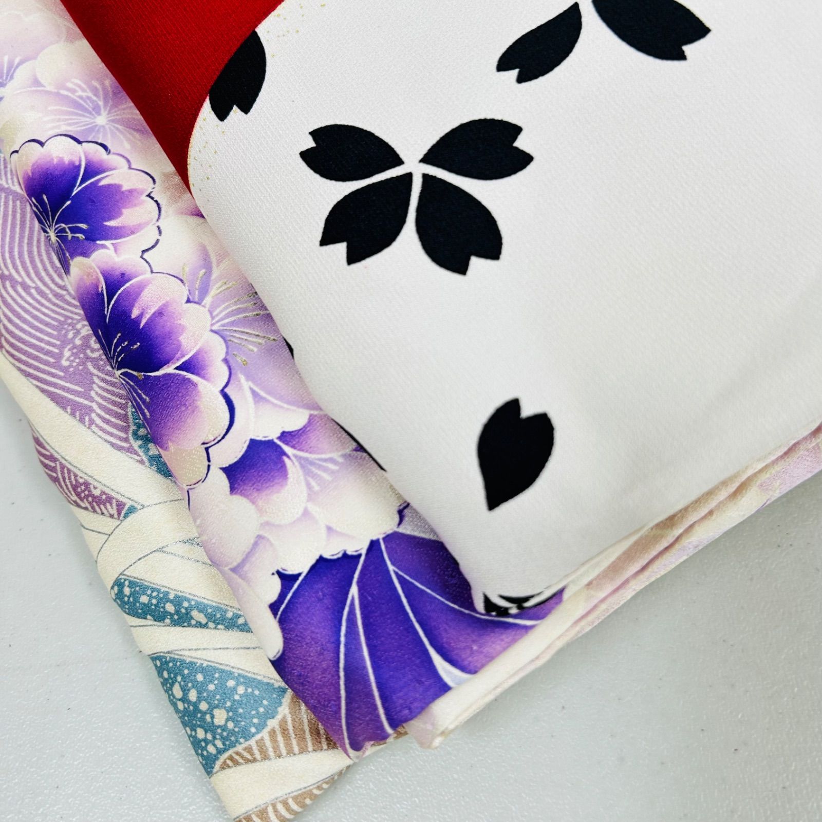 ≪早い者勝ち≫ 振袖 まとめ売り 2枚セット 正絹 リメイク素材 K6～7 振袖 着物 正絹 3着 振袖まとめ売り リメイク材料 m-597 - メルカリ