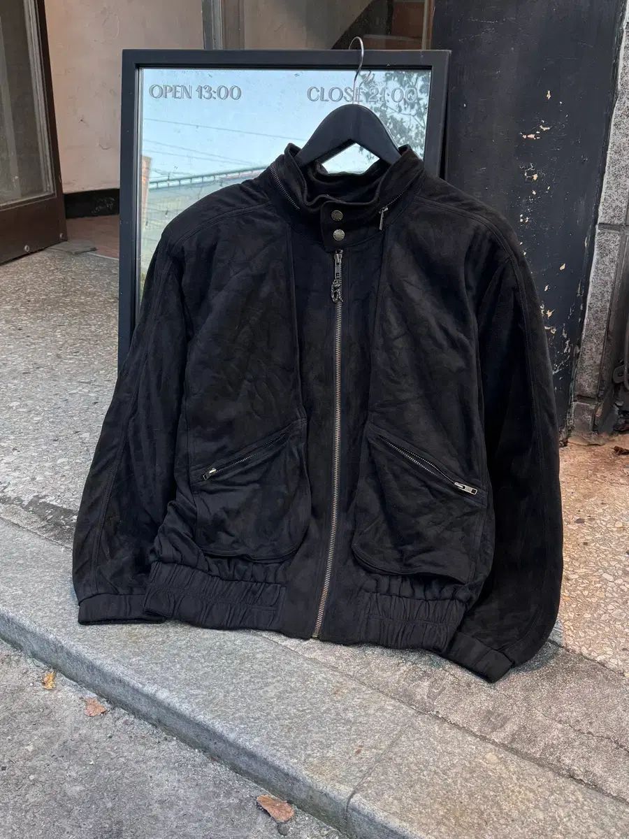 ルイヴィトン LOUIS VUITTON レザージャケット 革ジャン ブルゾン