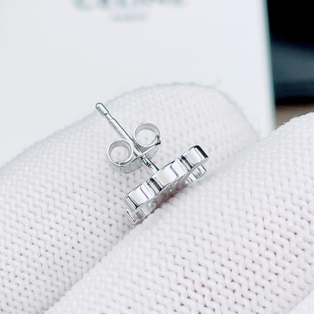 ◇セリーヌ◇ 新品仕上済 CELINE トリオンフ ピアス 両耳用 ブランド