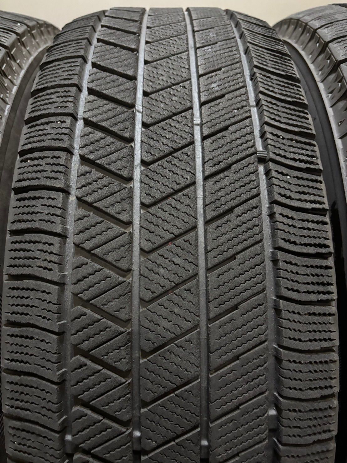  215 65 R 16 VRX 3 22年製 スタッドレス 4本 ブリヂストン ブリザック アルファード ヴェルファイア 南7 K 910 16インチ スタッドレス