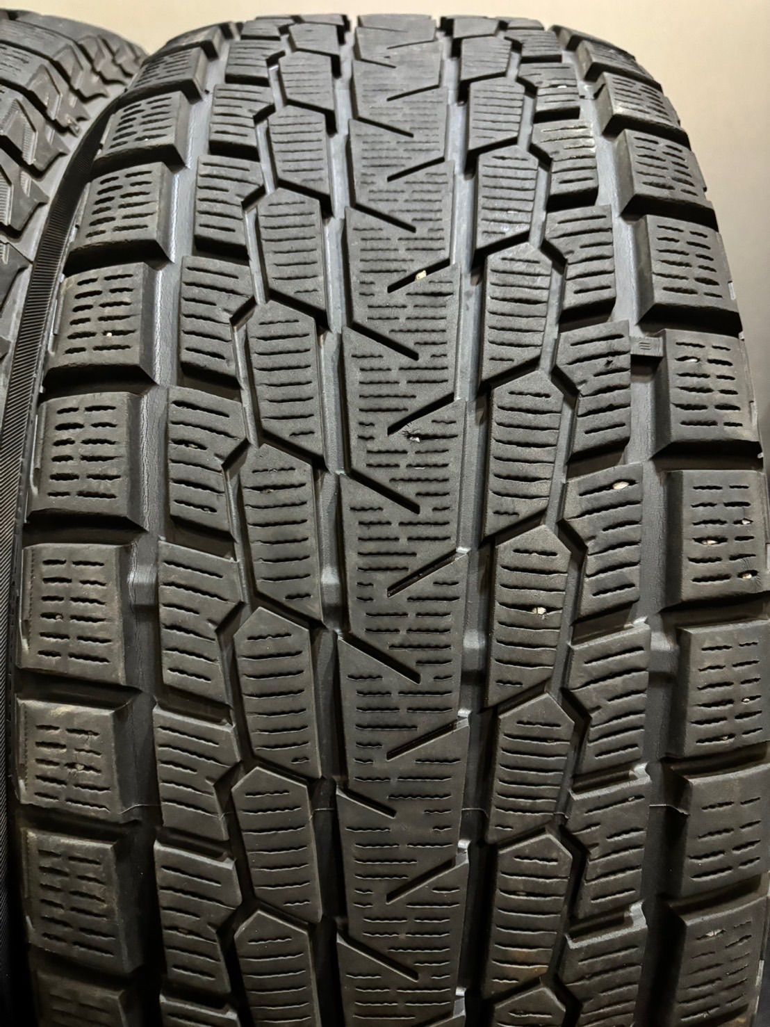  235 55 R 18 ice GUARD G 075 19年製 トヨタ 60 ハリアー 18インチ 7 5 J 45 114 3 H スタッドレス 4本 RAV 4 1 K 912 18インチ タイヤ ホイールセット