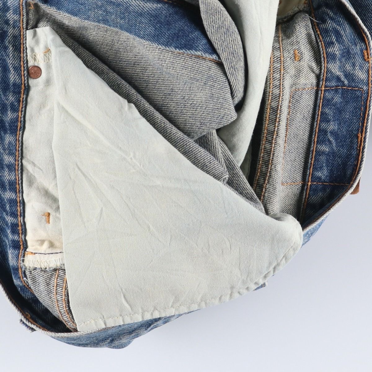 リーバイス Levi