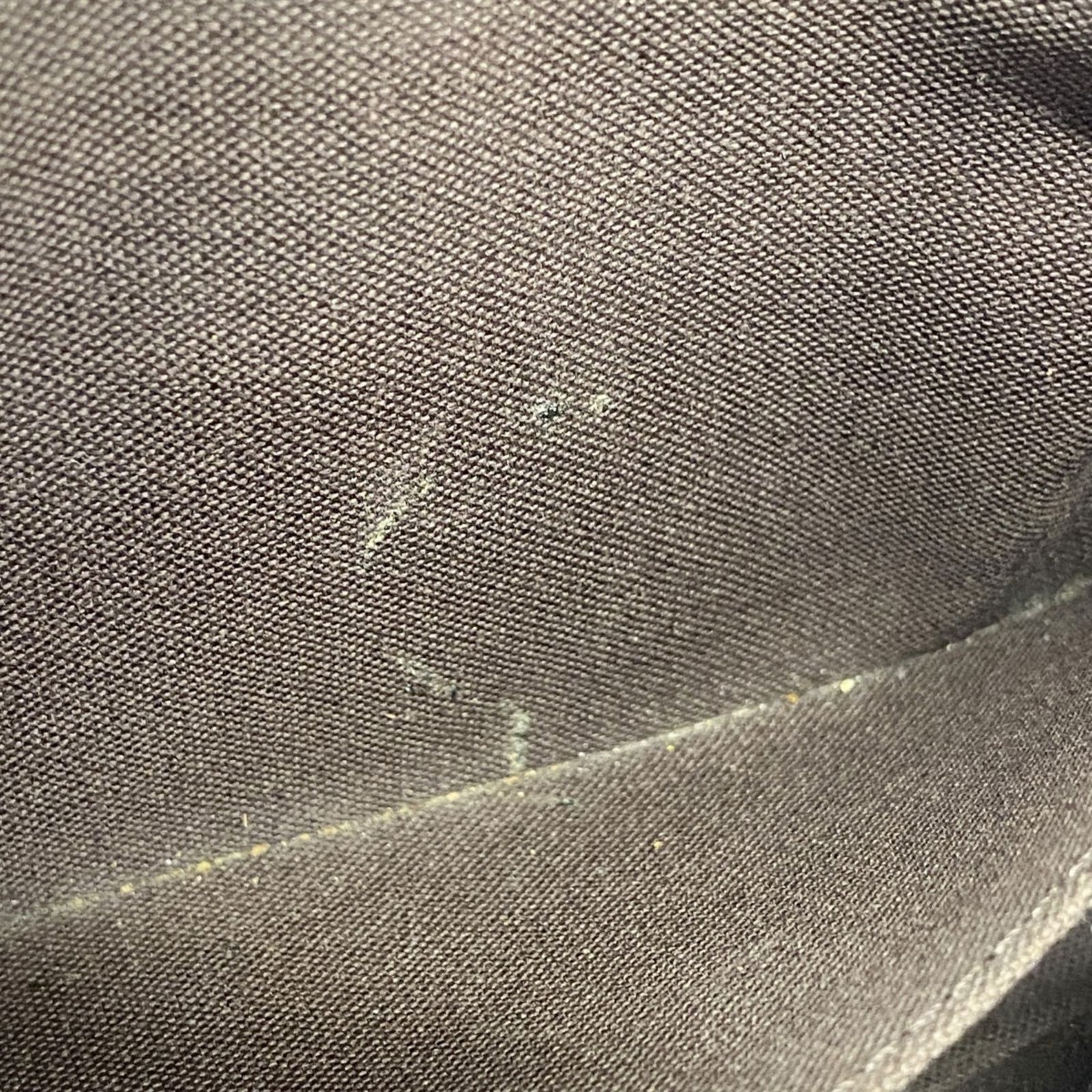 クラッチバッグ