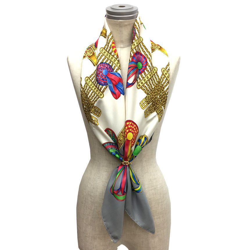 HERMES エルメス カレ90 スカーフ 馬のリボン飾り aq 6427 ケーブル編み 主役アイテム