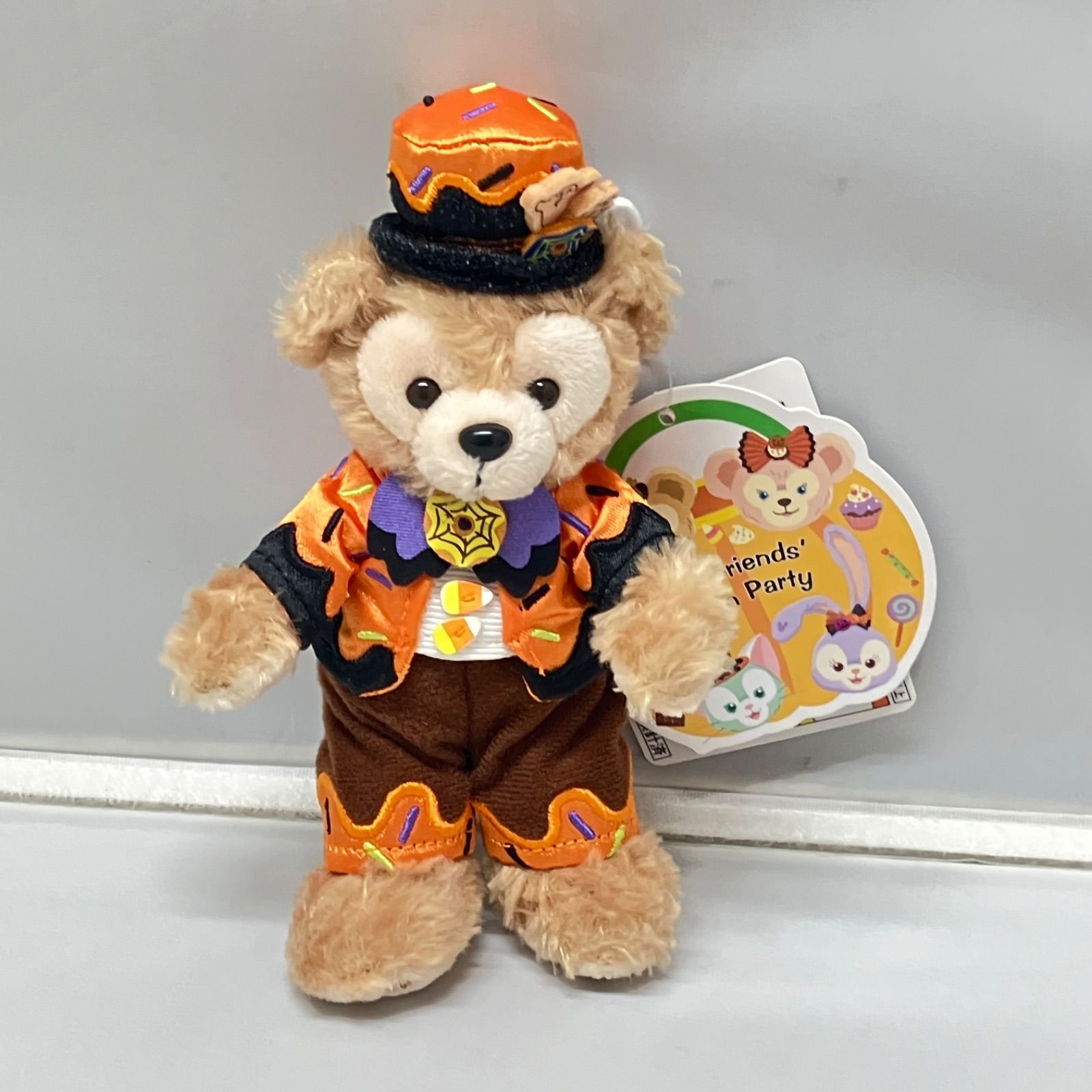 新品・タグ付き】ハロウィン 2017 ダッフィー シェリーメイ ぬいぐるみ