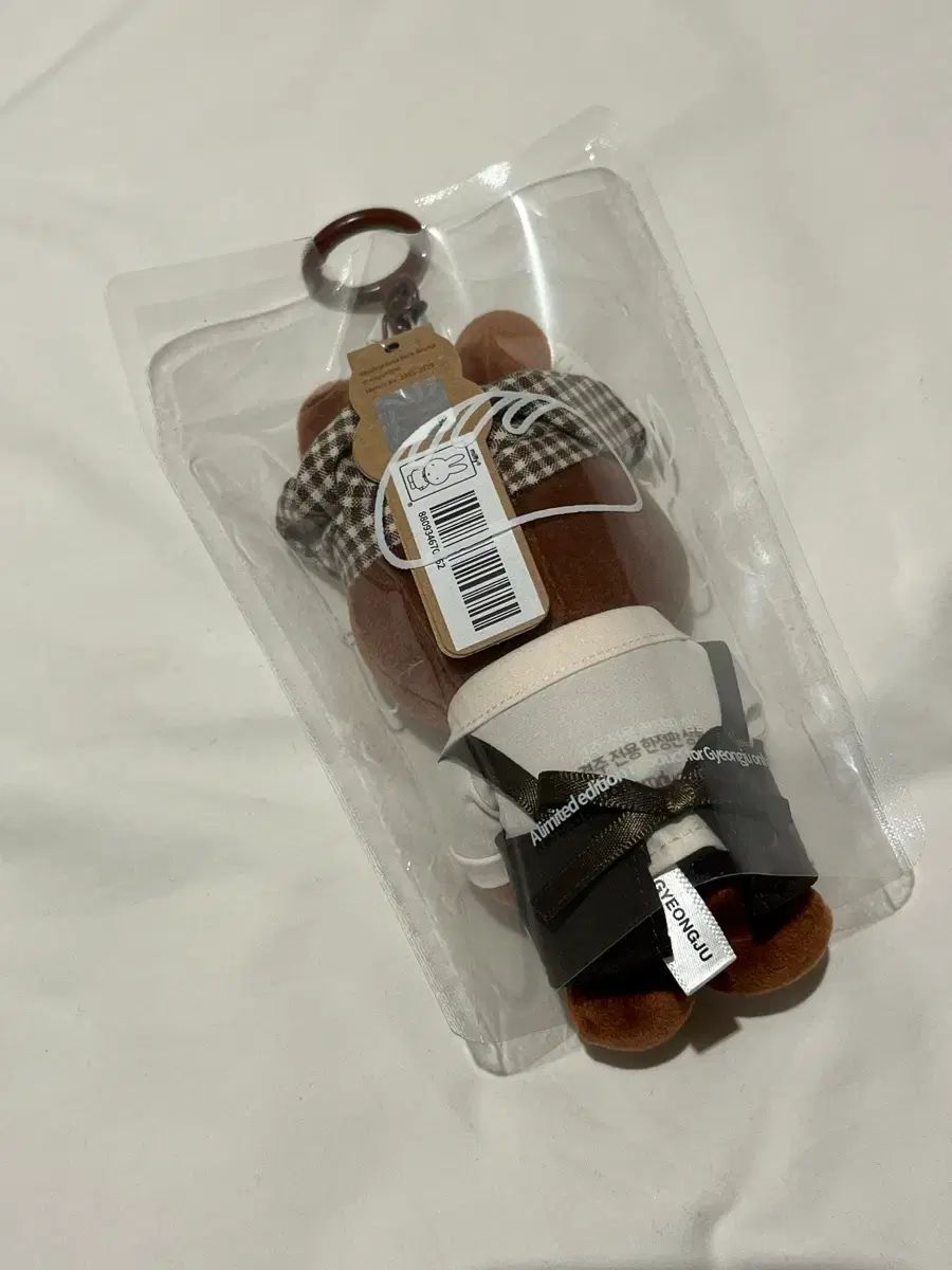 新品】韓国慶州限定ミッフィー もち麦パン メラニー 人形 キーリング