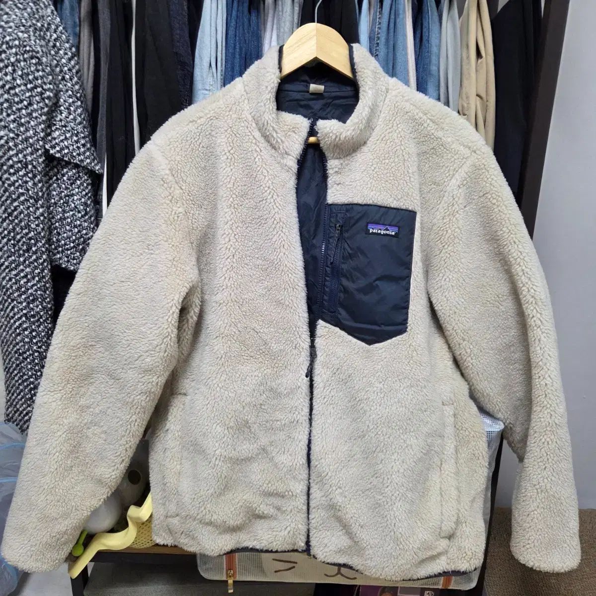 パタゴニア リバーシブル ウールエステル ファイル ジャケット L