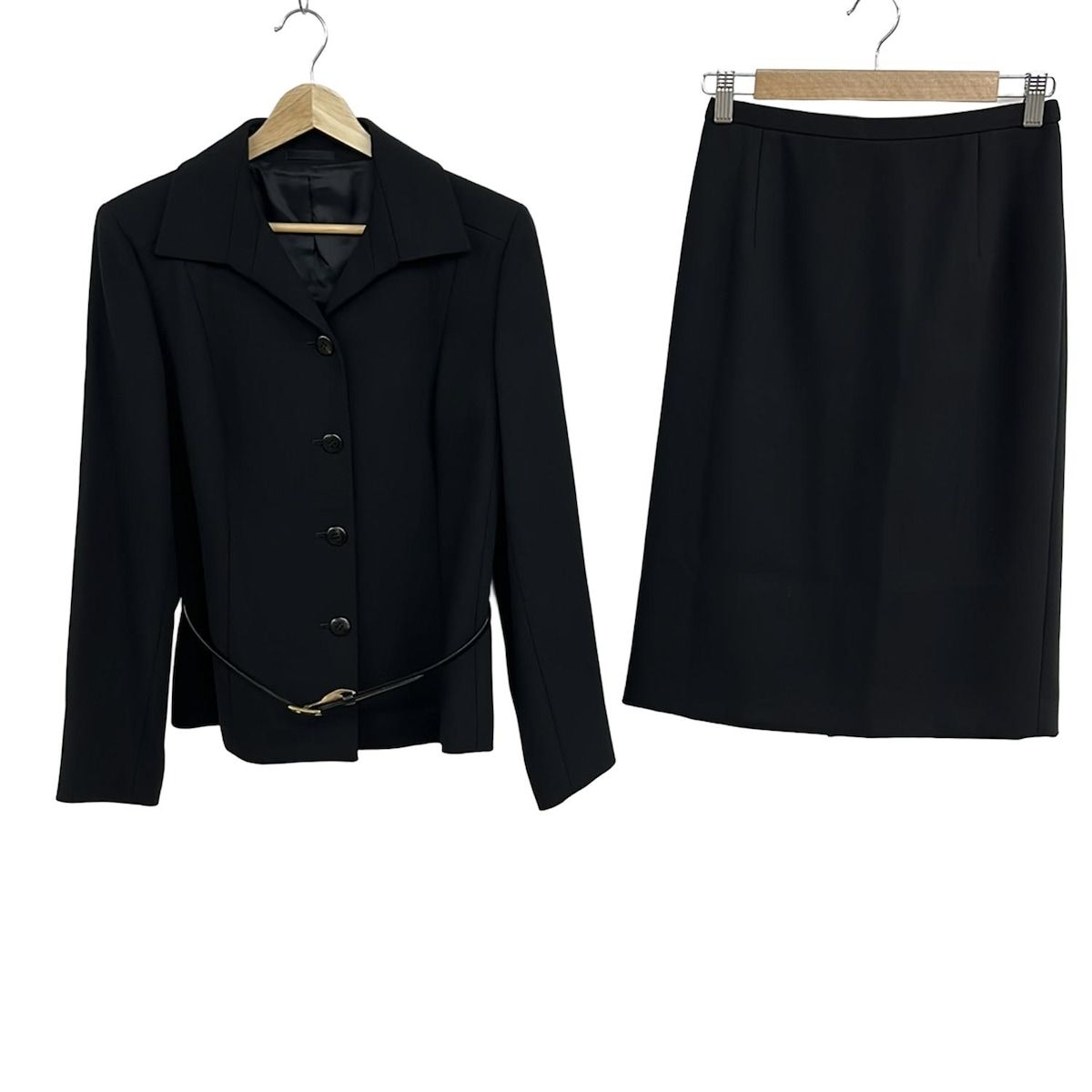 BURBERRY バーバリー レディーススーツ ジャケット スカート Burberry LONDON(バーバリーロンドン) スカートスーツ レディース美品